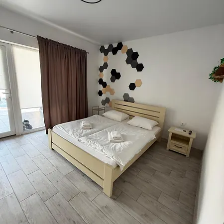 Levodr Hotel *